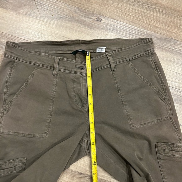 J.Crew city fit comfortable size 10 tan cargo style pants - 6 pockets. - Picture 13 of 15
